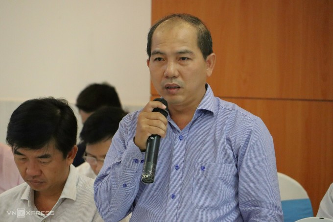 Ông Lê Ngọc Tiến, Giám đốc Sở Kế hoạch và Đầu tư Bình Thuận tại buổi họp báo chiều 7/8. Ảnh: Việt Quốc